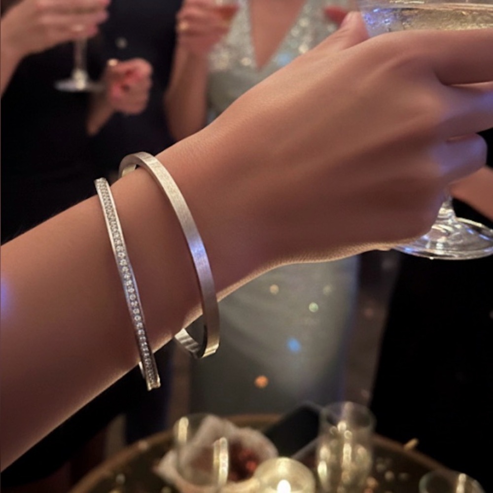 Silver bangle set